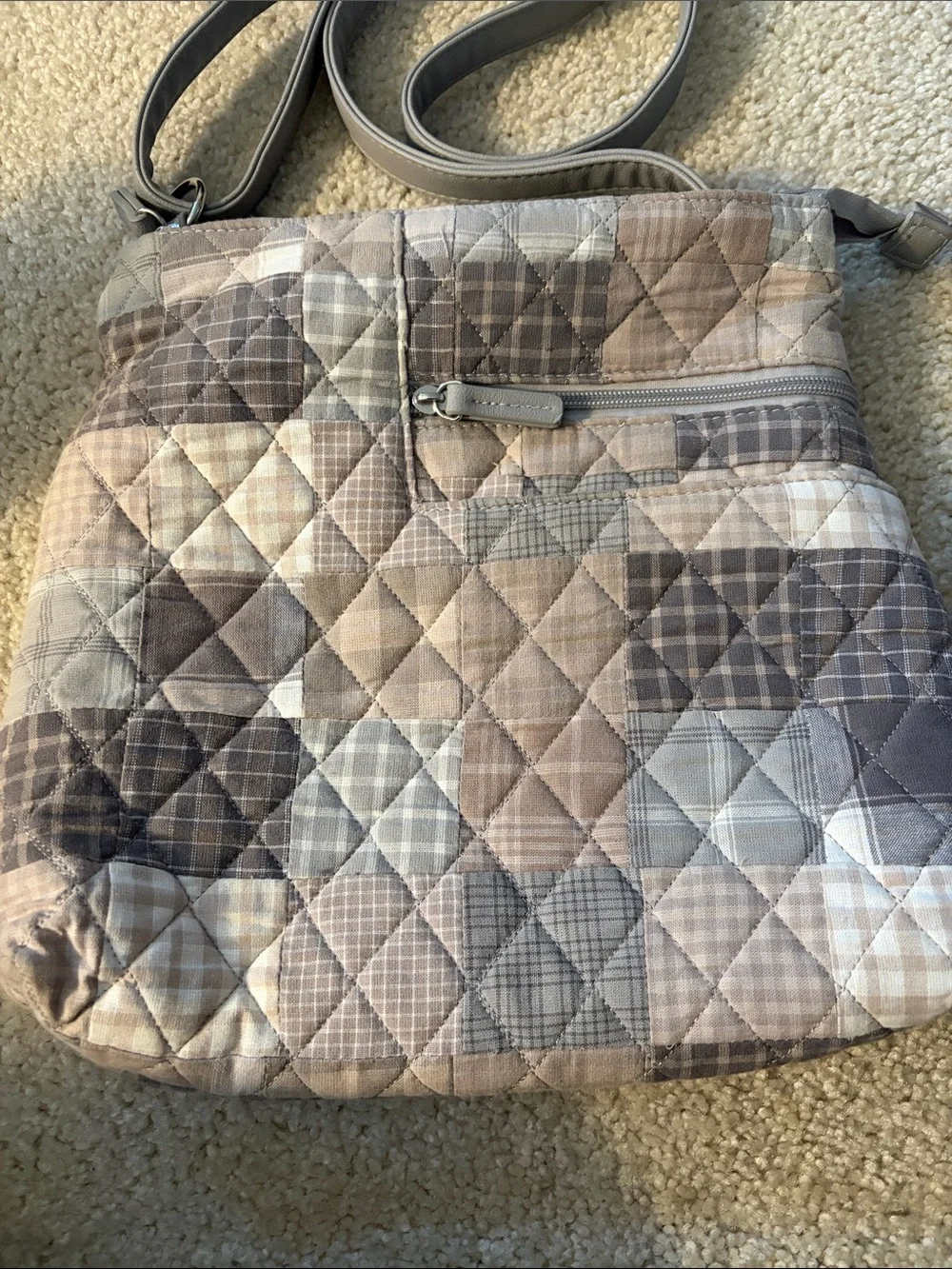 Donna Sharp Quilted Patchwork Plaid Crossbody Bag in Neutral Colors - NWOT